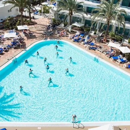 아파트 Lb Deluxe Pool View Room/half Board,wifi, Beach